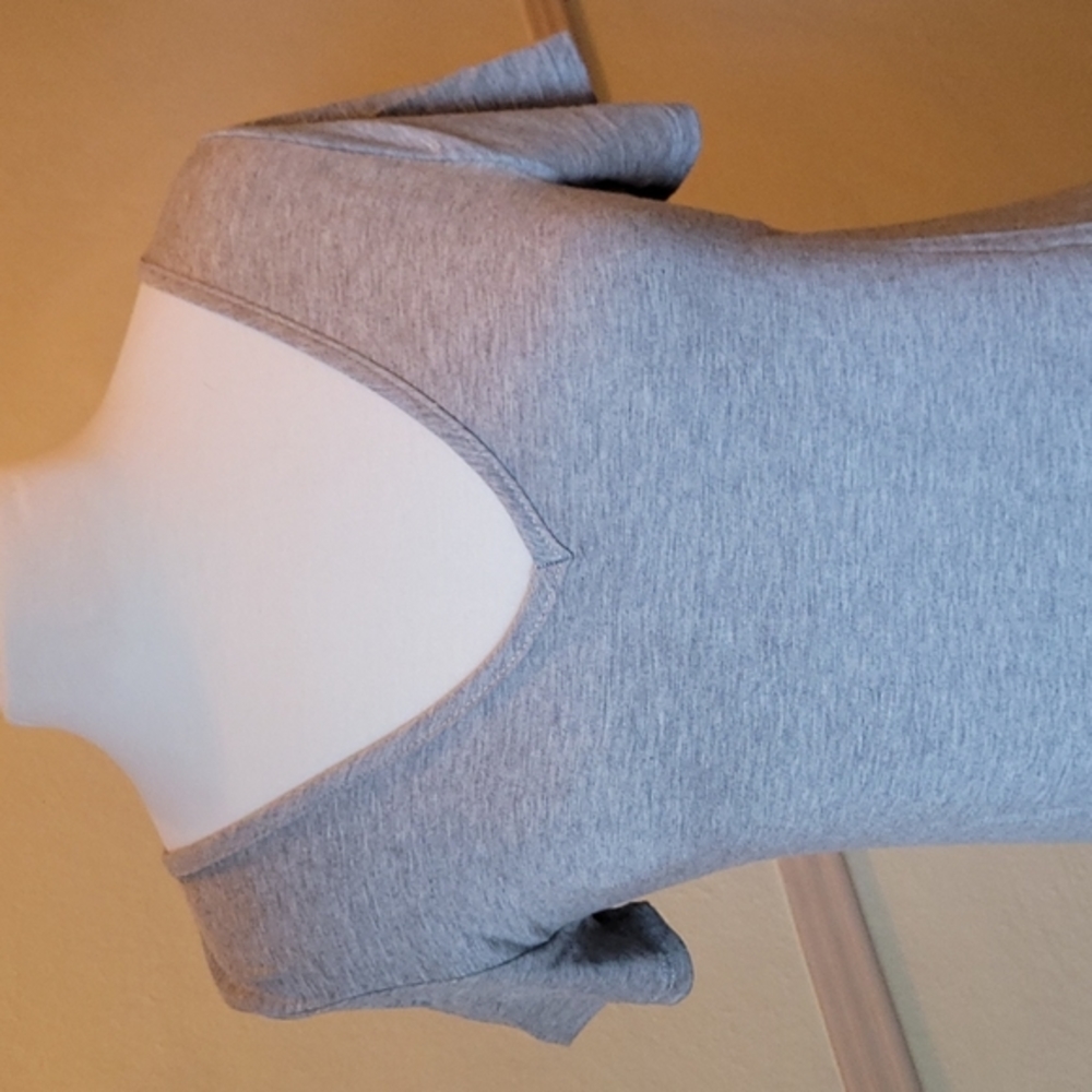 Olivia Rae long gray dress with pockets. Dress is a size large